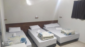 Pousada Quarto com ar, wi fi,frigobar perto da basilica